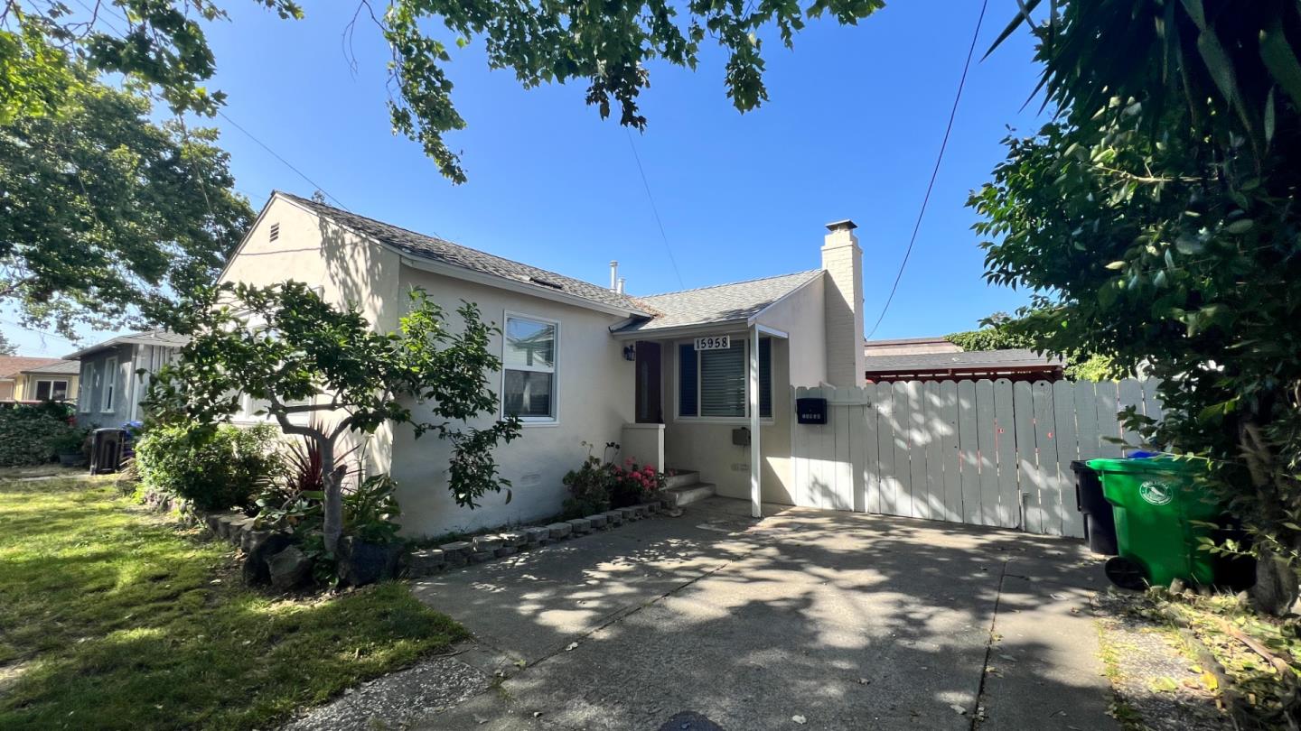 Detail Gallery Image 65 of 67 For 15958 via Descanso, San Lorenzo,  CA 94580 - 4 Beds | 2 Baths
