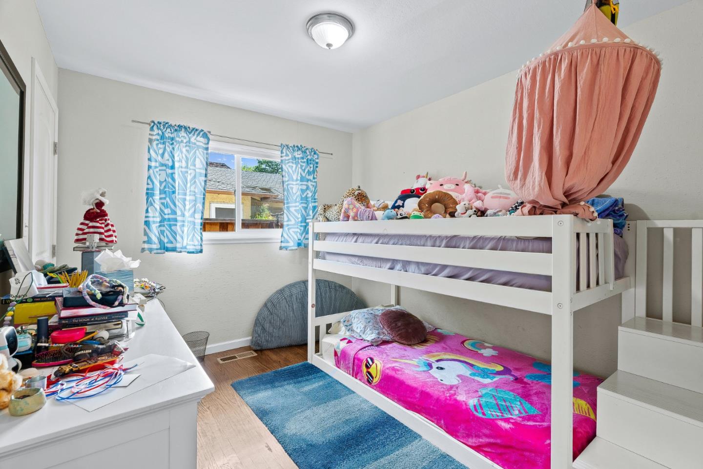 Detail Gallery Image 11 of 44 For 810 Cambridge Ave, Menlo Park,  CA 94025 - – Beds | – Baths