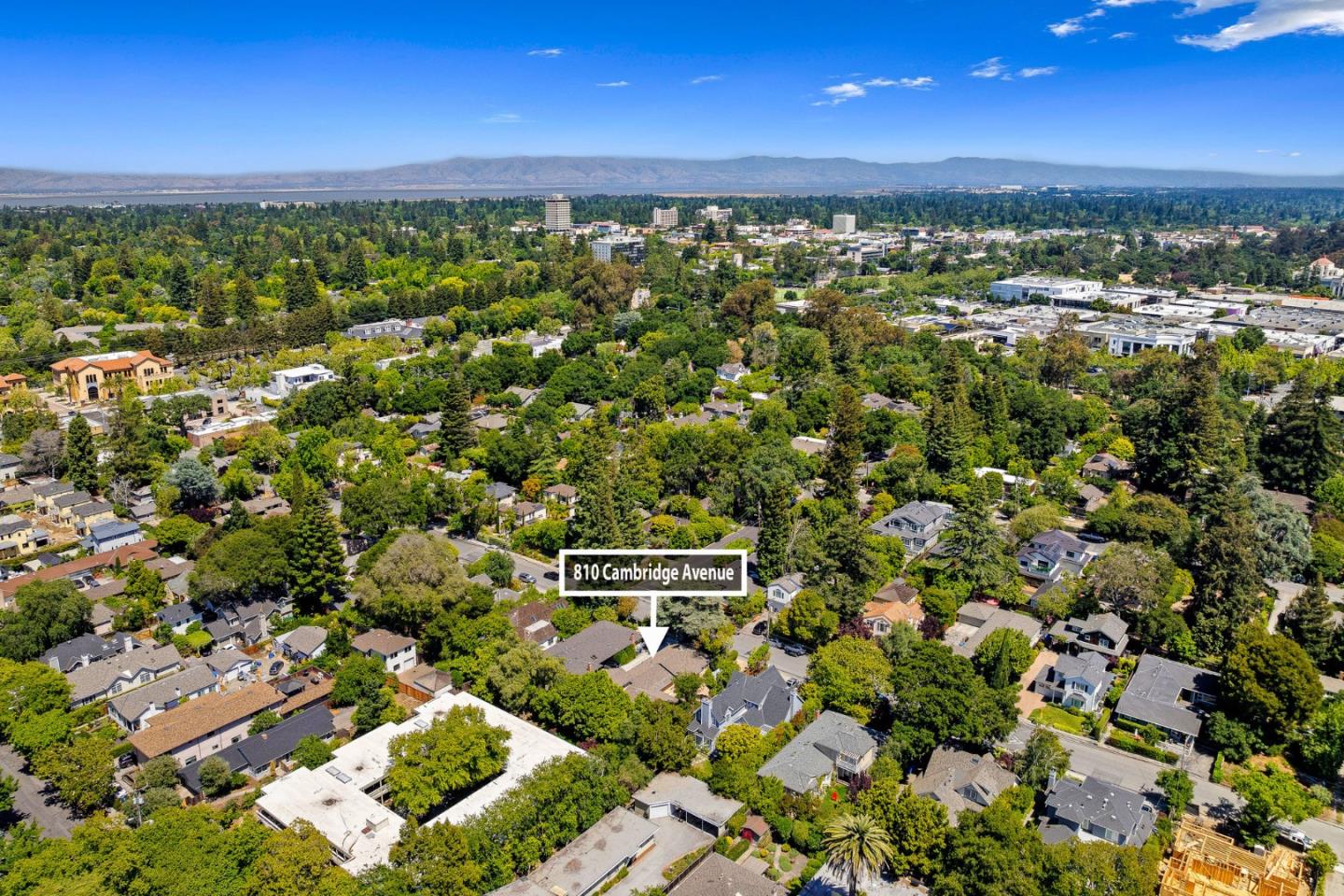 Detail Gallery Image 37 of 44 For 810 Cambridge Ave, Menlo Park,  CA 94025 - – Beds | – Baths