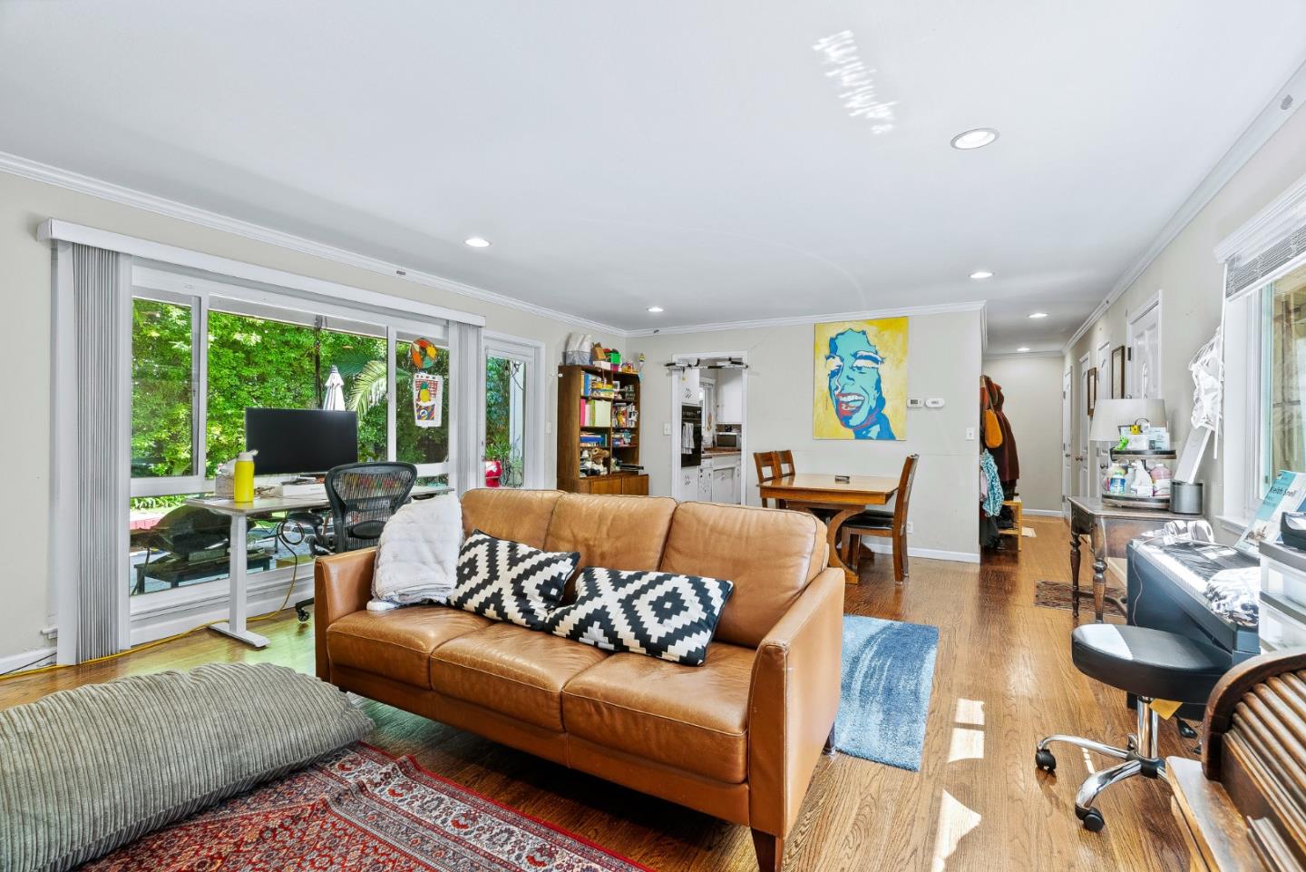 Detail Gallery Image 6 of 44 For 810 Cambridge Ave, Menlo Park,  CA 94025 - – Beds | – Baths