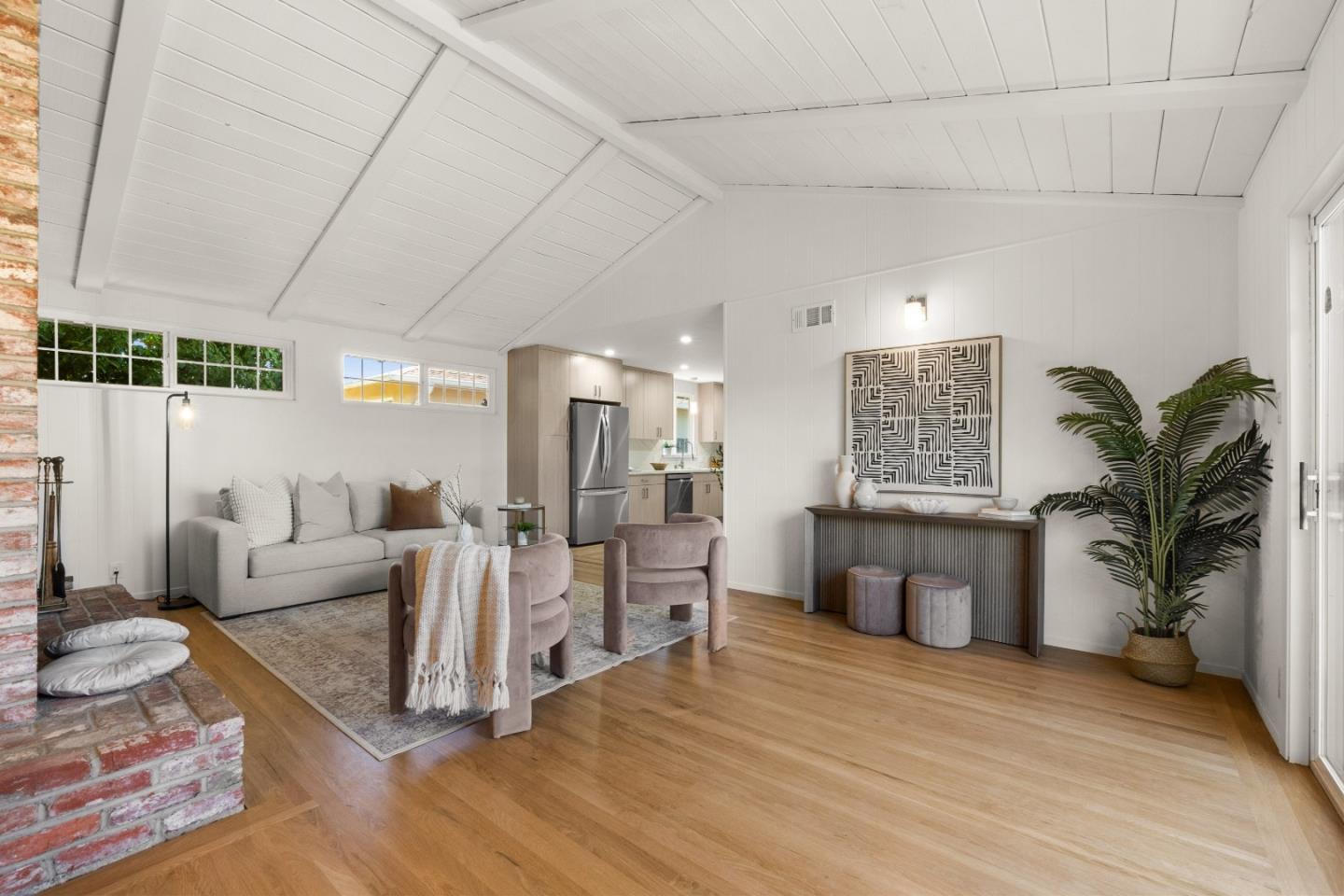 Detail Gallery Image 17 of 29 For 172 Lacrosse Ave, South San Francisco,  CA 94080 - 3 Beds | 2 Baths