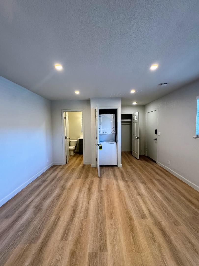 Detail Gallery Image 23 of 29 For 695 W Valley Dr, Campbell,  CA 95008 - – Beds | – Baths