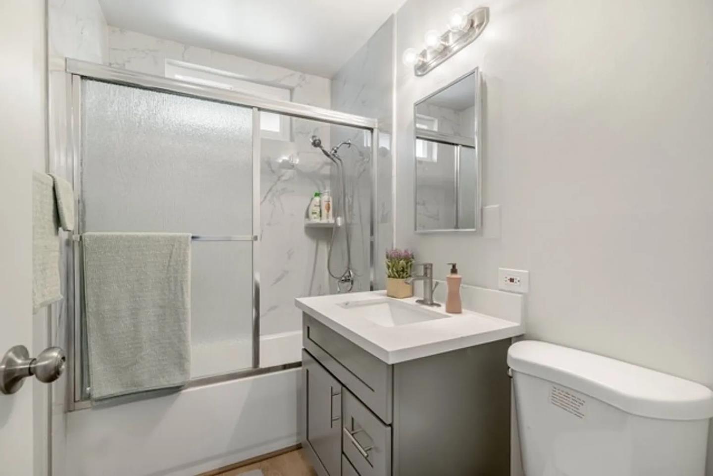 Detail Gallery Image 6 of 29 For 695 W Valley Dr, Campbell,  CA 95008 - – Beds | – Baths