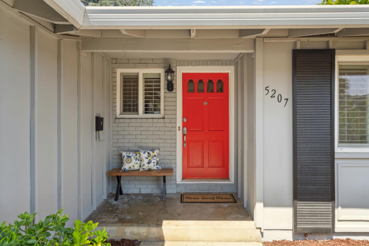 5207 ELROSE AVE, SAN JOSE, CA 95124  Photo 2