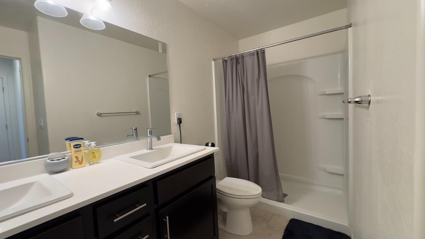Detail Gallery Image 14 of 28 For 248 Grand Canyon Ct, Merced,  CA 95341 - 4 Beds | 2 Baths