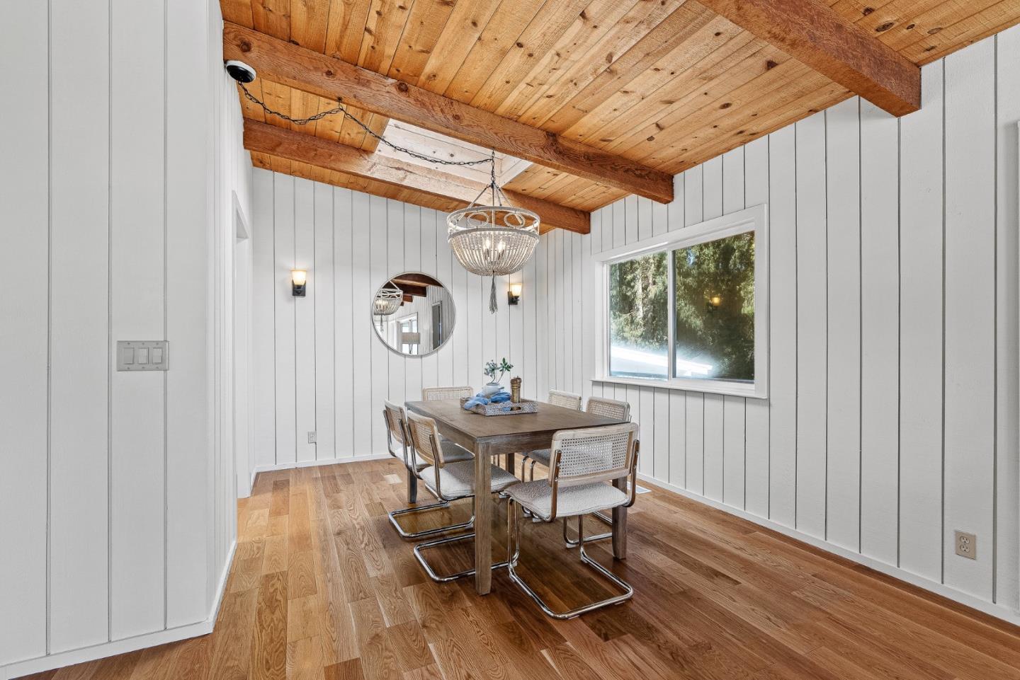 Detail Gallery Image 16 of 46 For 664 Bayview Dr, Aptos,  CA 95003 - 5 Beds | 3 Baths