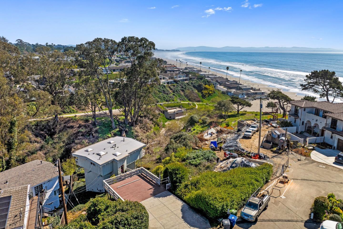Detail Gallery Image 33 of 46 For 664 Bayview Dr, Aptos,  CA 95003 - 5 Beds | 3 Baths