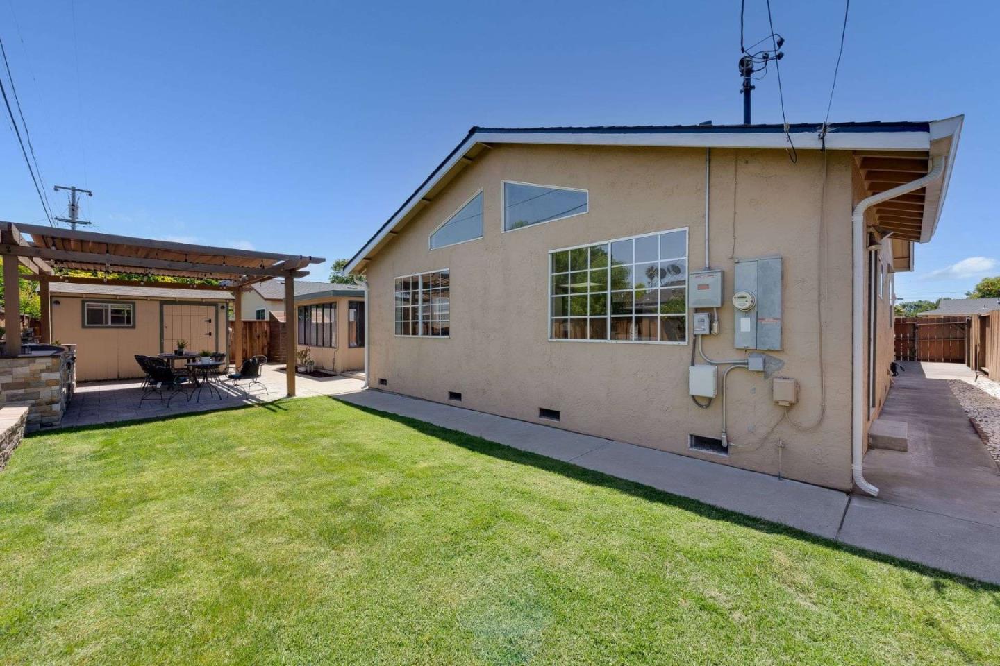 Detail Gallery Image 29 of 32 For 832 Penitencia St, Milpitas,  CA 95035 - 3 Beds | 1/1 Baths