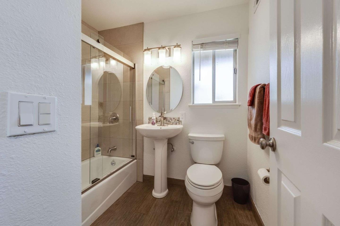 Detail Gallery Image 6 of 32 For 832 Penitencia St, Milpitas,  CA 95035 - 3 Beds | 1/1 Baths