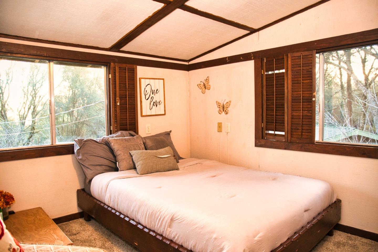 Detail Gallery Image 15 of 33 For 4540 Usona Rd, Mariposa,  CA 95338 - 3 Beds | 2/1 Baths