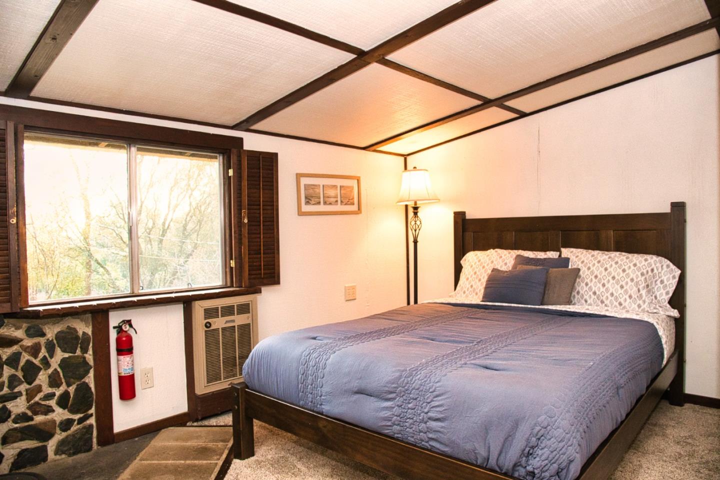 Detail Gallery Image 17 of 33 For 4540 Usona Rd, Mariposa,  CA 95338 - 3 Beds | 2/1 Baths