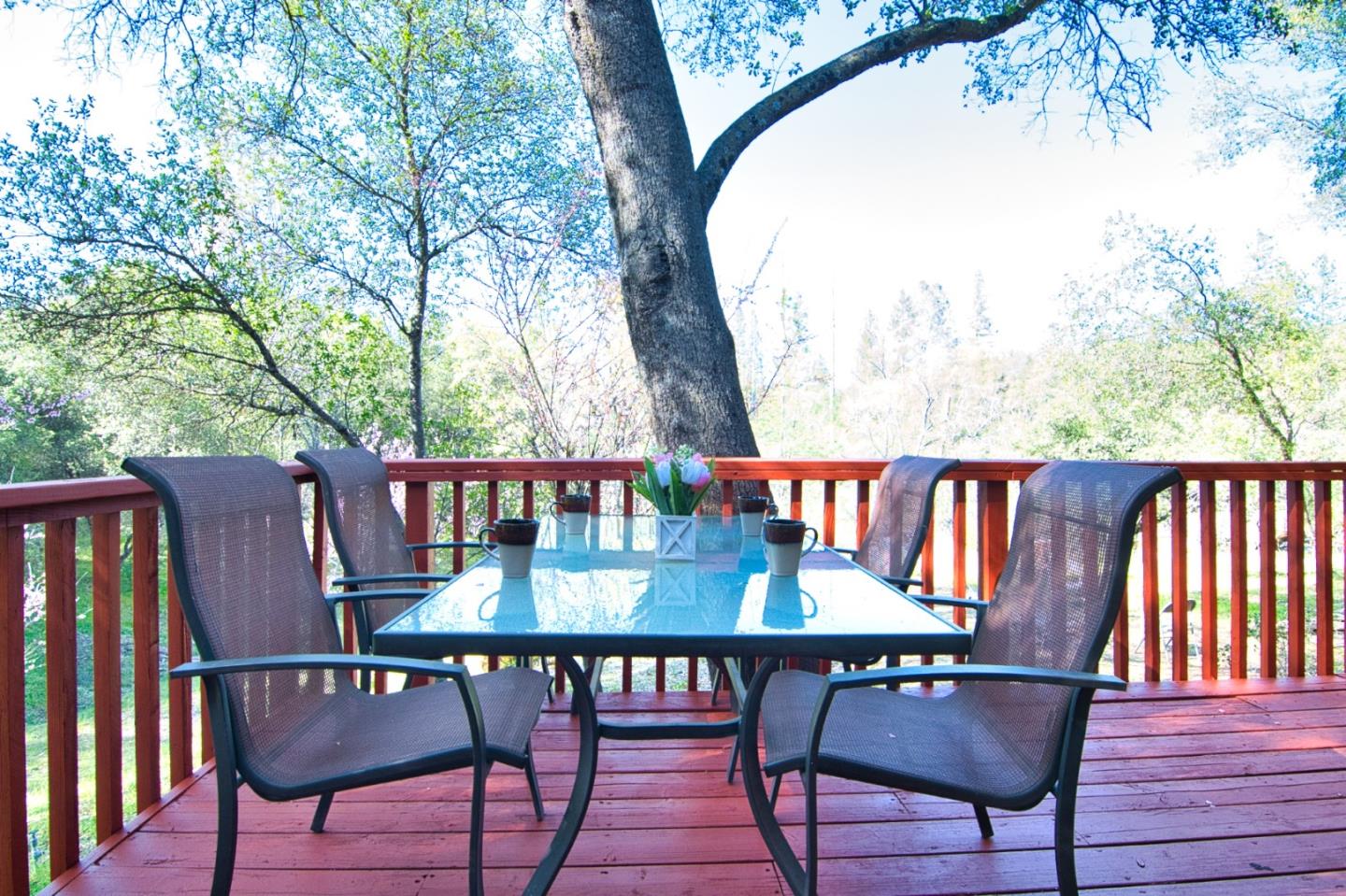 Detail Gallery Image 24 of 33 For 4540 Usona Rd, Mariposa,  CA 95338 - 3 Beds | 2/1 Baths