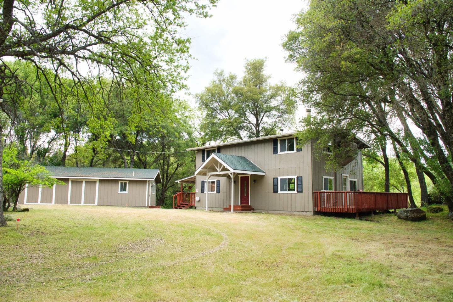Detail Gallery Image 3 of 33 For 4540 Usona Rd, Mariposa,  CA 95338 - 3 Beds | 2/1 Baths