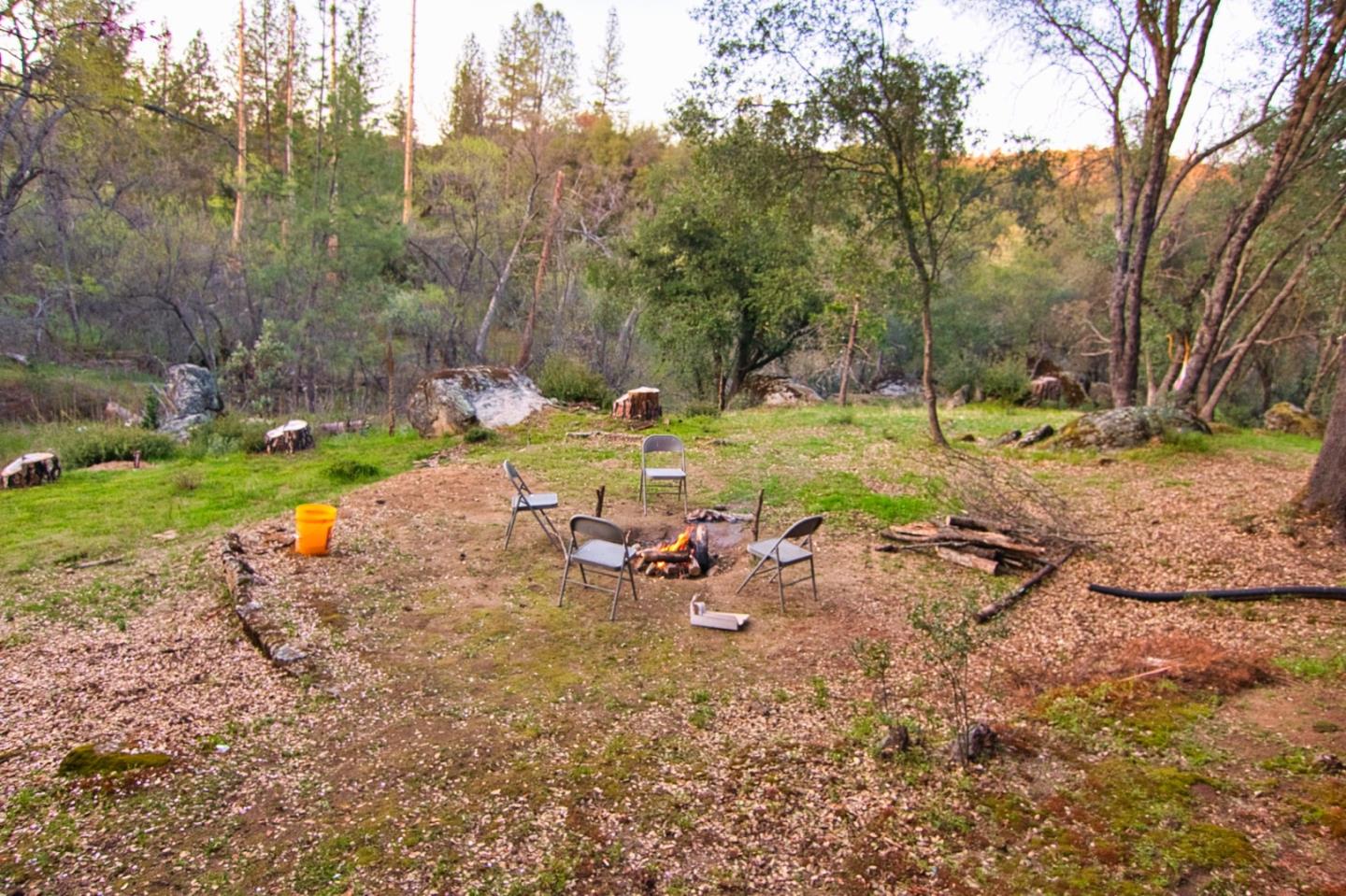 Detail Gallery Image 31 of 33 For 4540 Usona Rd, Mariposa,  CA 95338 - 3 Beds | 2/1 Baths