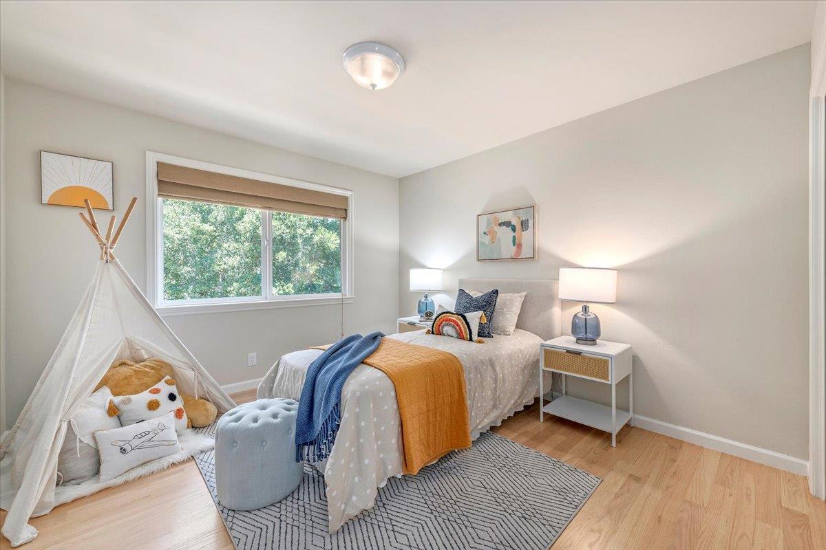 Detail Gallery Image 13 of 49 For 111 Vista Del Prado, Los Gatos,  CA 95030 - 4 Beds | 2/1 Baths
