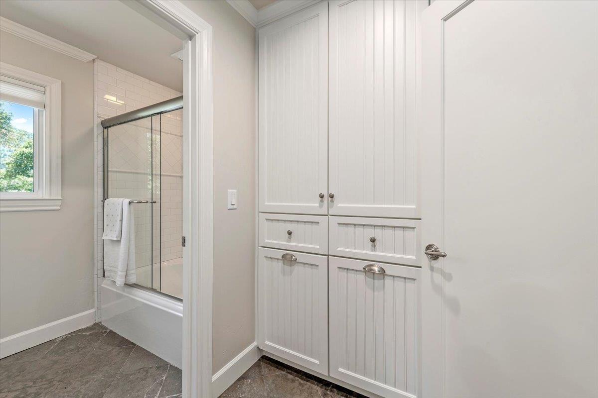Detail Gallery Image 16 of 49 For 111 Vista Del Prado, Los Gatos,  CA 95030 - 4 Beds | 2/1 Baths