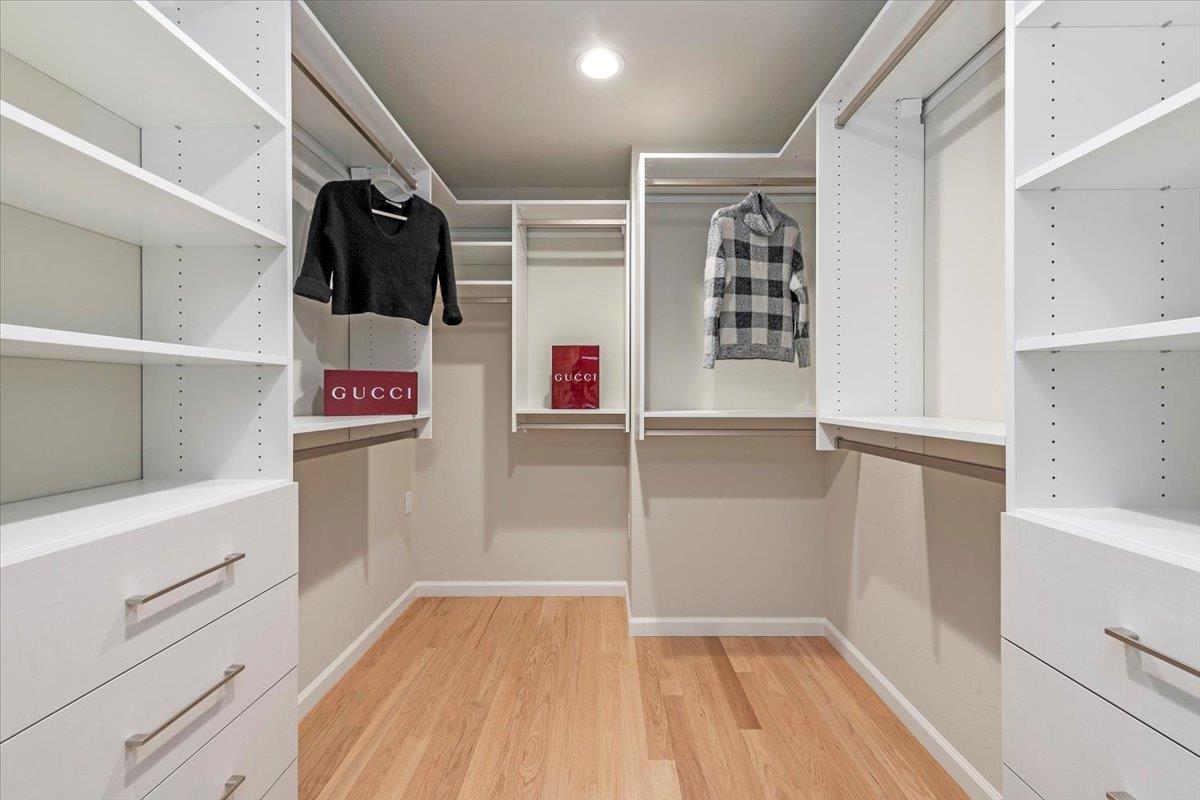 Detail Gallery Image 22 of 49 For 111 Vista Del Prado, Los Gatos,  CA 95030 - 4 Beds | 2/1 Baths
