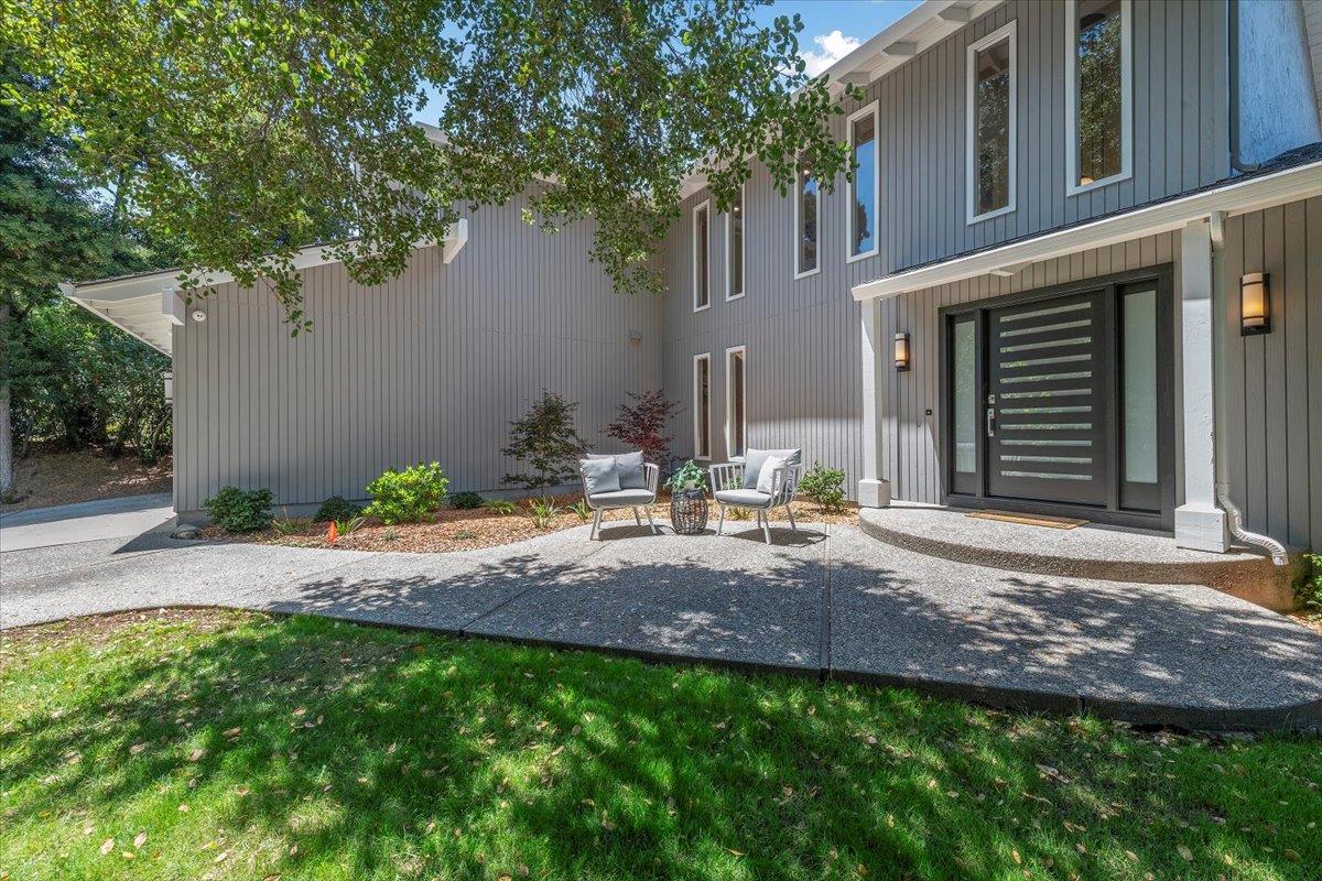 Detail Gallery Image 24 of 49 For 111 Vista Del Prado, Los Gatos,  CA 95030 - 4 Beds | 2/1 Baths
