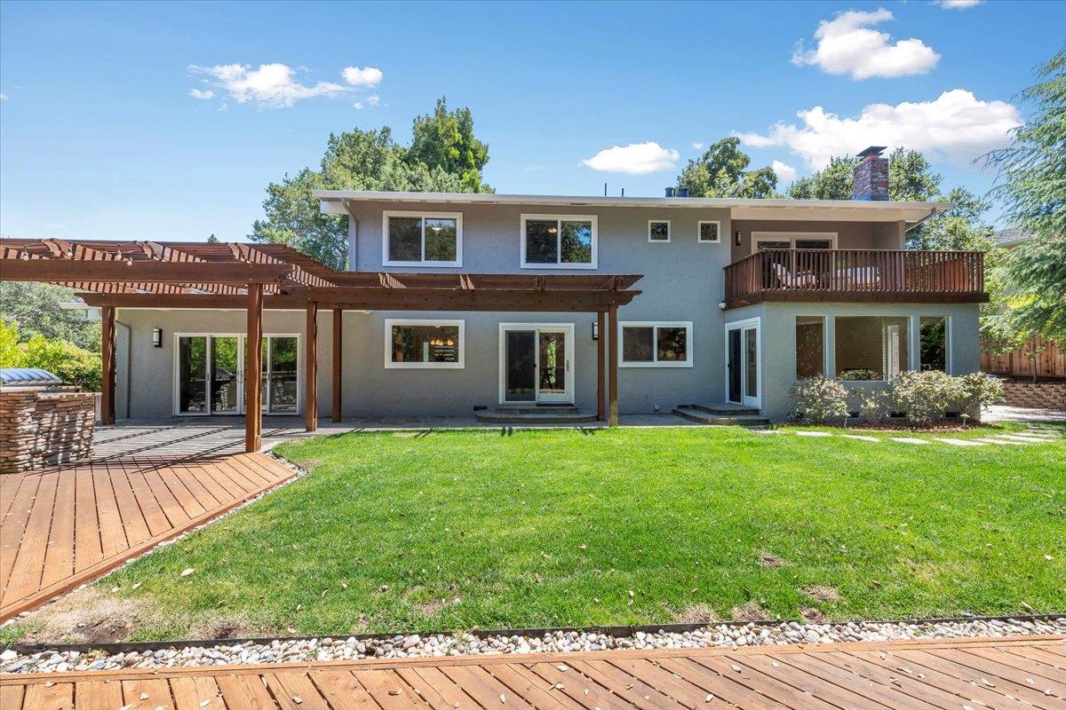 Detail Gallery Image 33 of 49 For 111 Vista Del Prado, Los Gatos,  CA 95030 - 4 Beds | 2/1 Baths