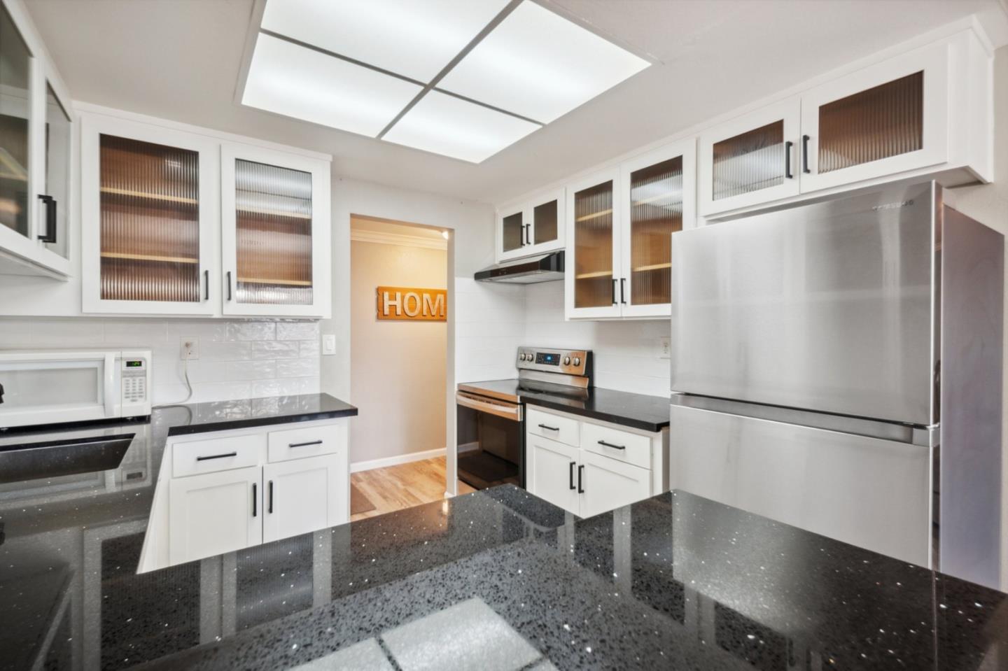 550 Toyon AVE 4, San Jose CA 95127