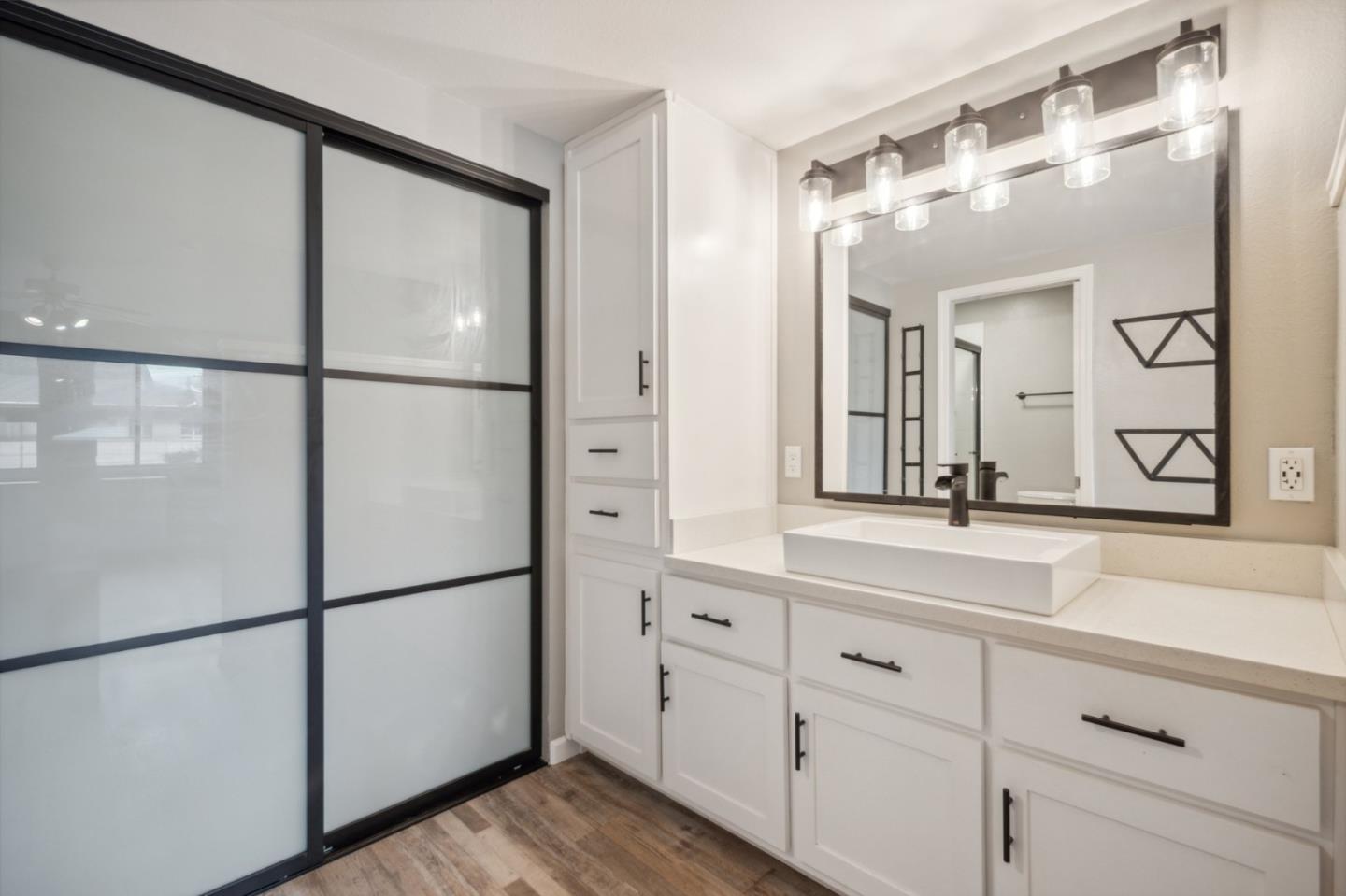 Detail Gallery Image 10 of 15 For 550 Toyon Ave #4,  San Jose,  CA 95127 - 2 Beds | 2 Baths