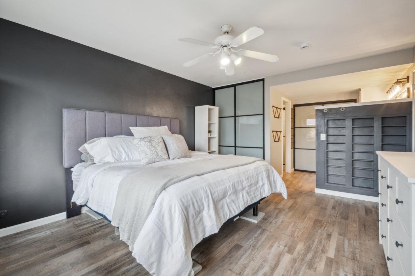 Detail Gallery Image 9 of 15 For 550 Toyon Ave #4,  San Jose,  CA 95127 - 2 Beds | 2 Baths
