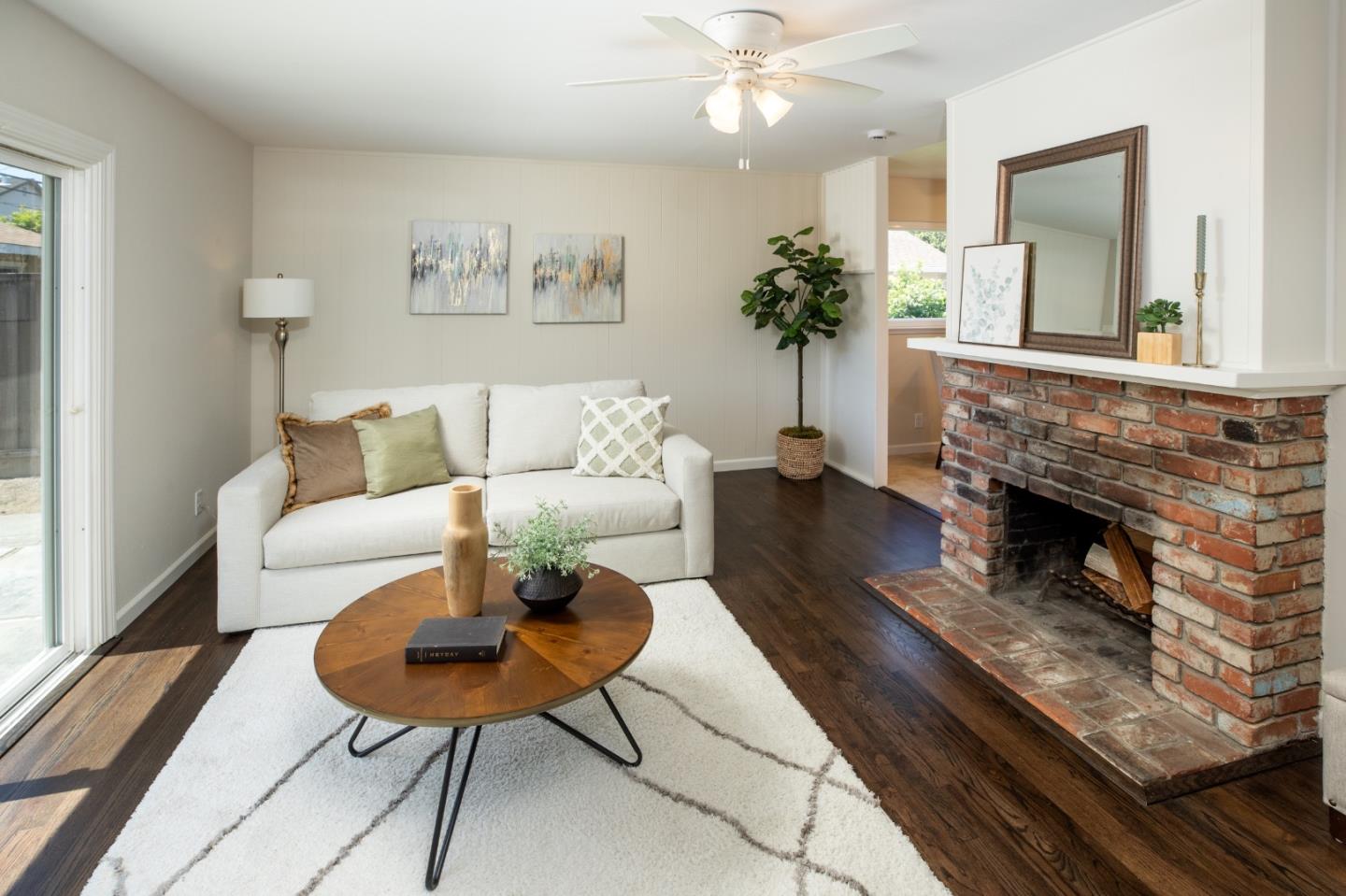 Detail Gallery Image 11 of 20 For 2927 La Jolla Ave, San Jose,  CA 95124 - 3 Beds | 2 Baths