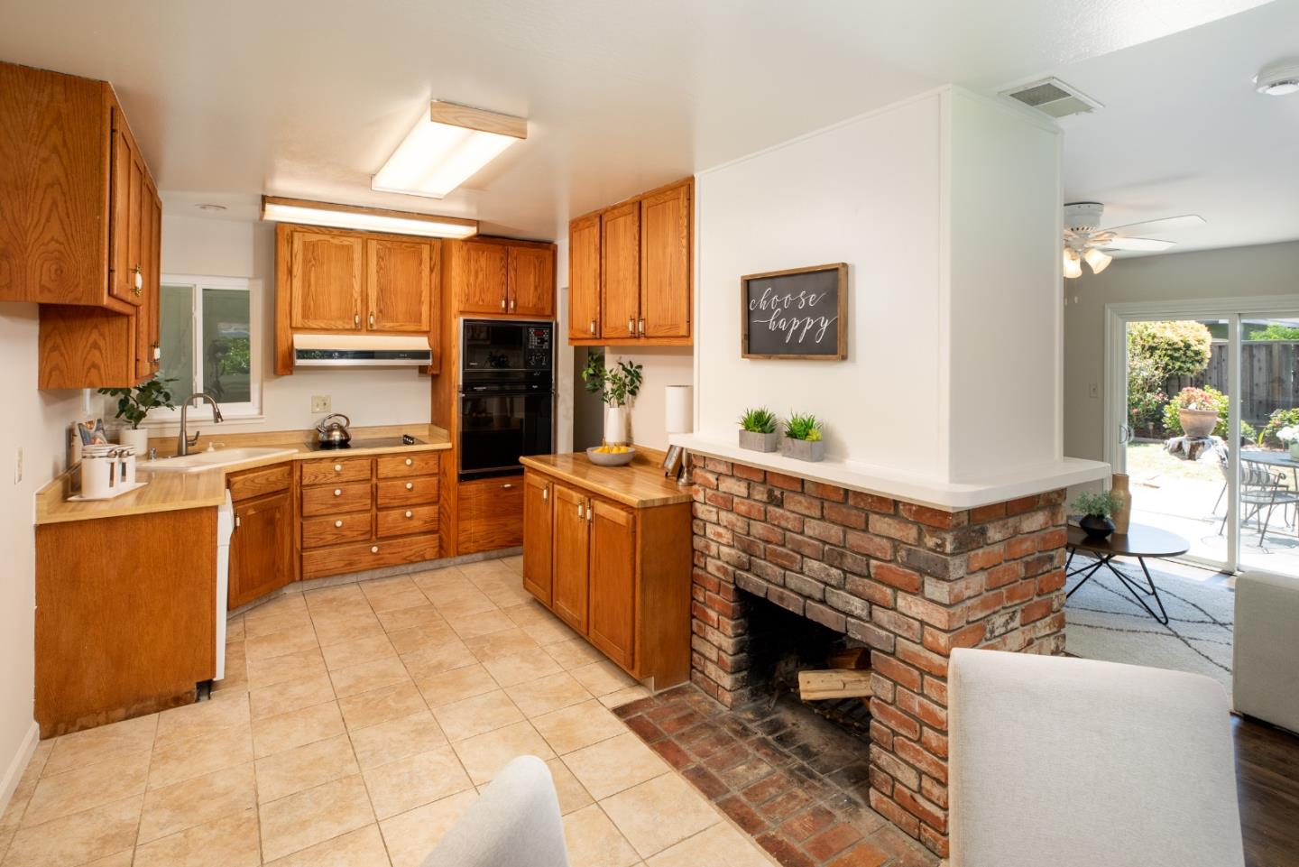 Detail Gallery Image 12 of 20 For 2927 La Jolla Ave, San Jose,  CA 95124 - 3 Beds | 2 Baths