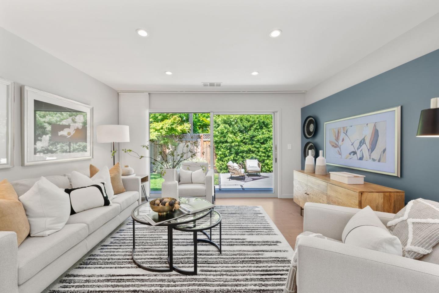 Detail Gallery Image 10 of 59 For 971 Delbert Way, San Jose,  CA 95126 - 3 Beds | 2 Baths