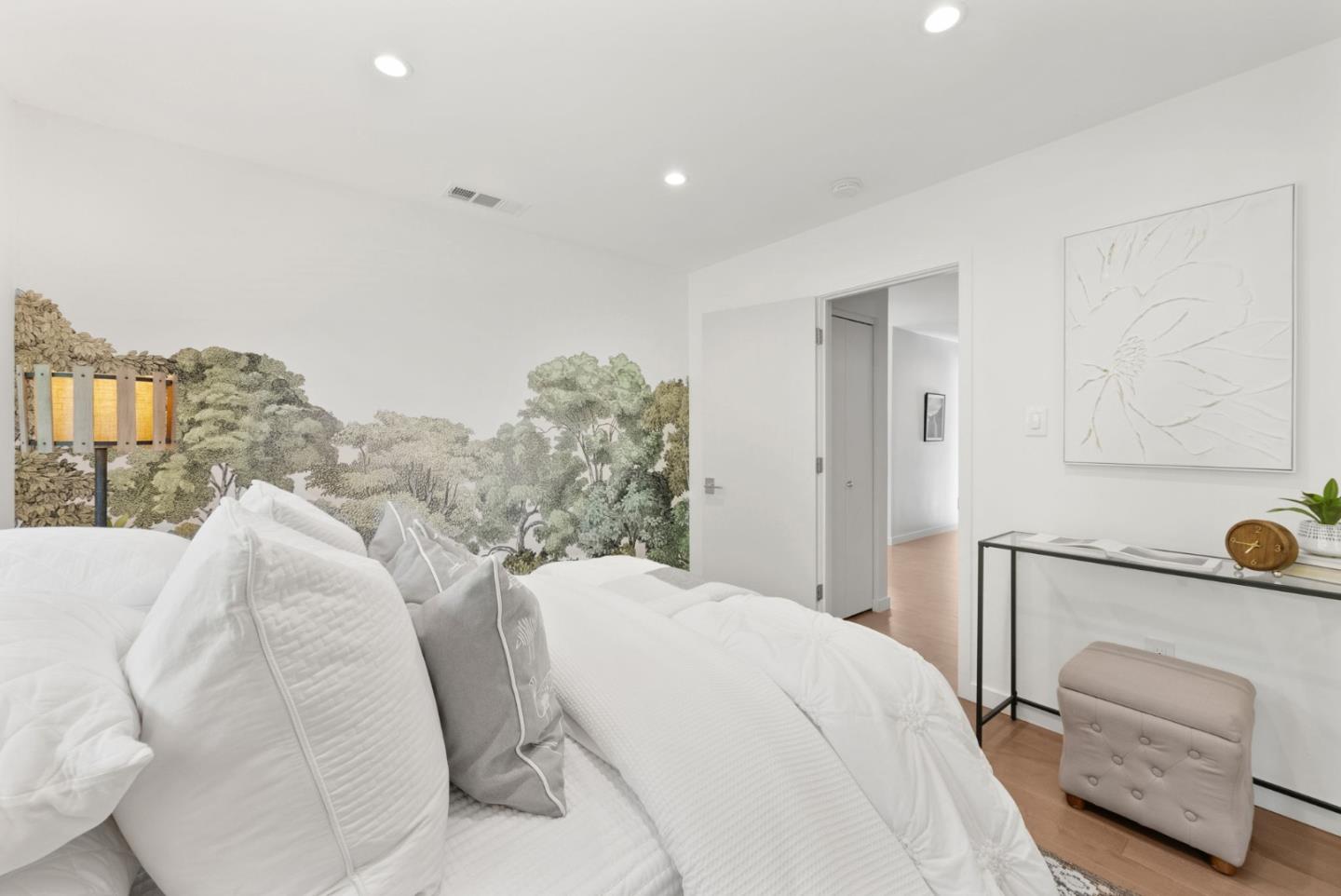 Detail Gallery Image 22 of 59 For 971 Delbert Way, San Jose,  CA 95126 - 3 Beds | 2 Baths