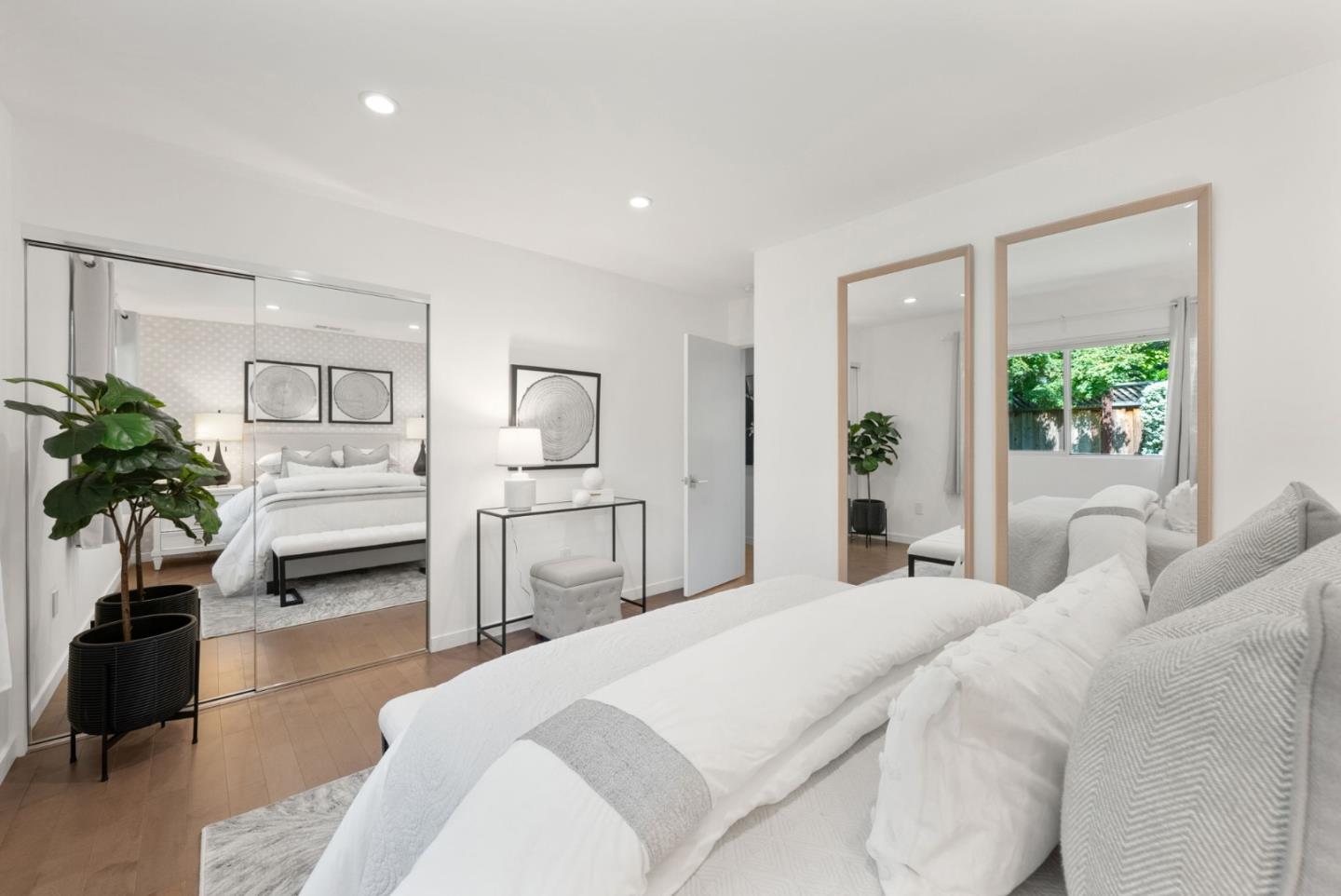 Detail Gallery Image 28 of 59 For 971 Delbert Way, San Jose,  CA 95126 - 3 Beds | 2 Baths