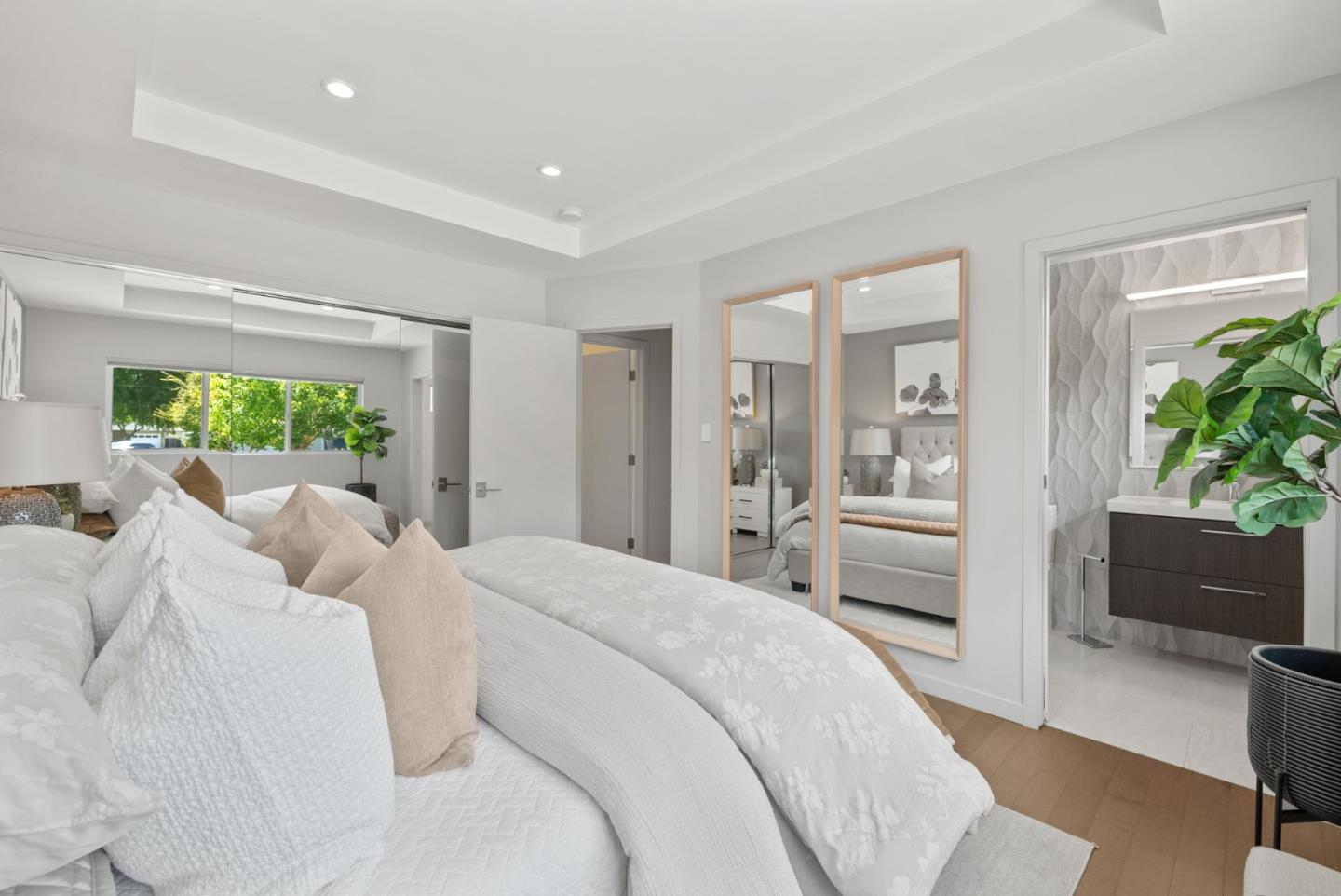 Detail Gallery Image 31 of 59 For 971 Delbert Way, San Jose,  CA 95126 - 3 Beds | 2 Baths