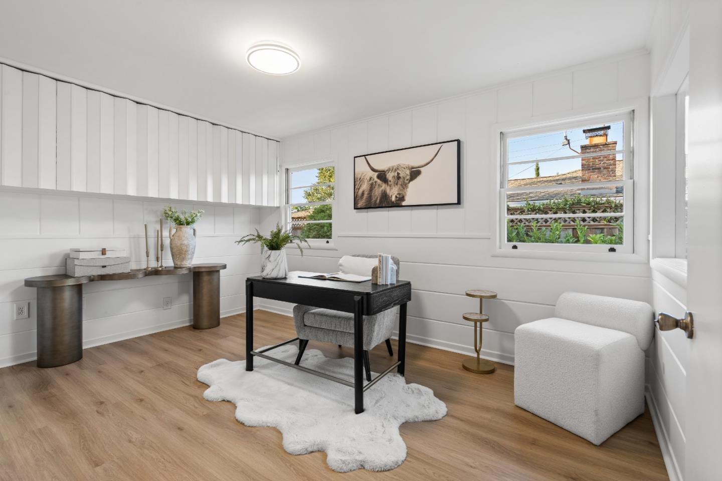Detail Gallery Image 25 of 75 For 332 Camino Al Lago, Menlo Park,  CA 94027 - 3 Beds | 2 Baths