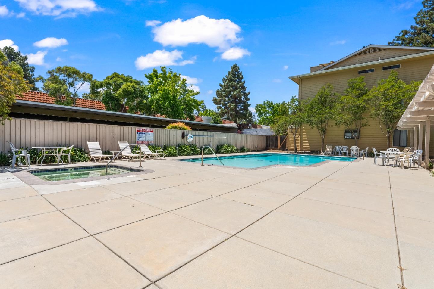 Detail Gallery Image 30 of 34 For 431 Northlake Dr #29,  San Jose,  CA 95117 - 2 Beds | 2 Baths