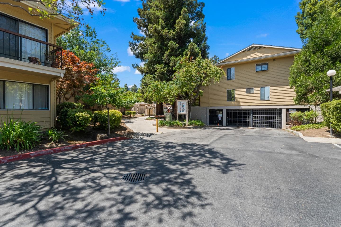 Detail Gallery Image 34 of 34 For 431 Northlake Dr #29,  San Jose,  CA 95117 - 2 Beds | 2 Baths
