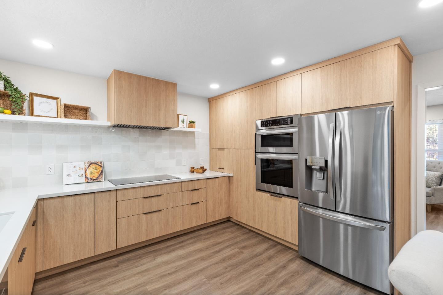 Detail Gallery Image 9 of 25 For 1161 White Pine Ct, San Jose,  CA 95125 - 3 Beds | 3 Baths