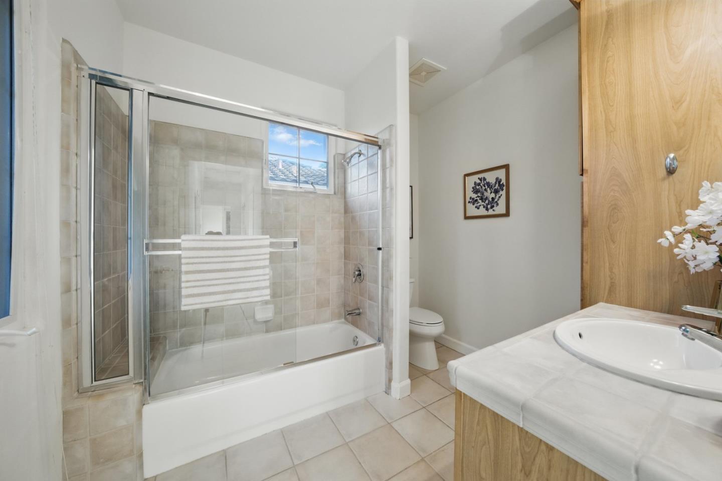Detail Gallery Image 22 of 30 For 1729 Bucknall Rd, Campbell,  CA 95008 - 4 Beds | 2/1 Baths