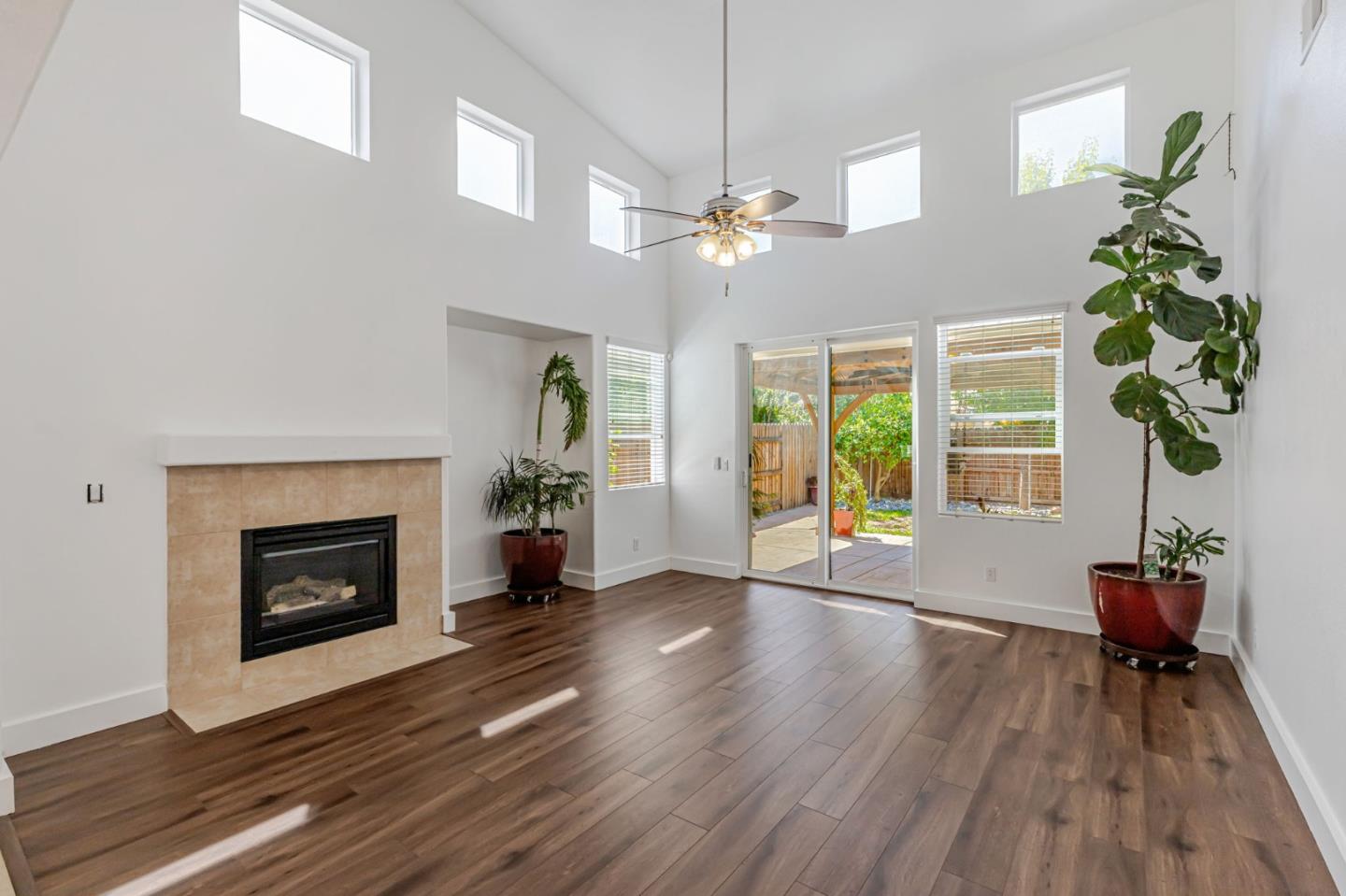 Detail Gallery Image 13 of 36 For 3760 Mirtoon Sea Ave, Sacramento,  CA 95834 - 4 Beds | 3 Baths