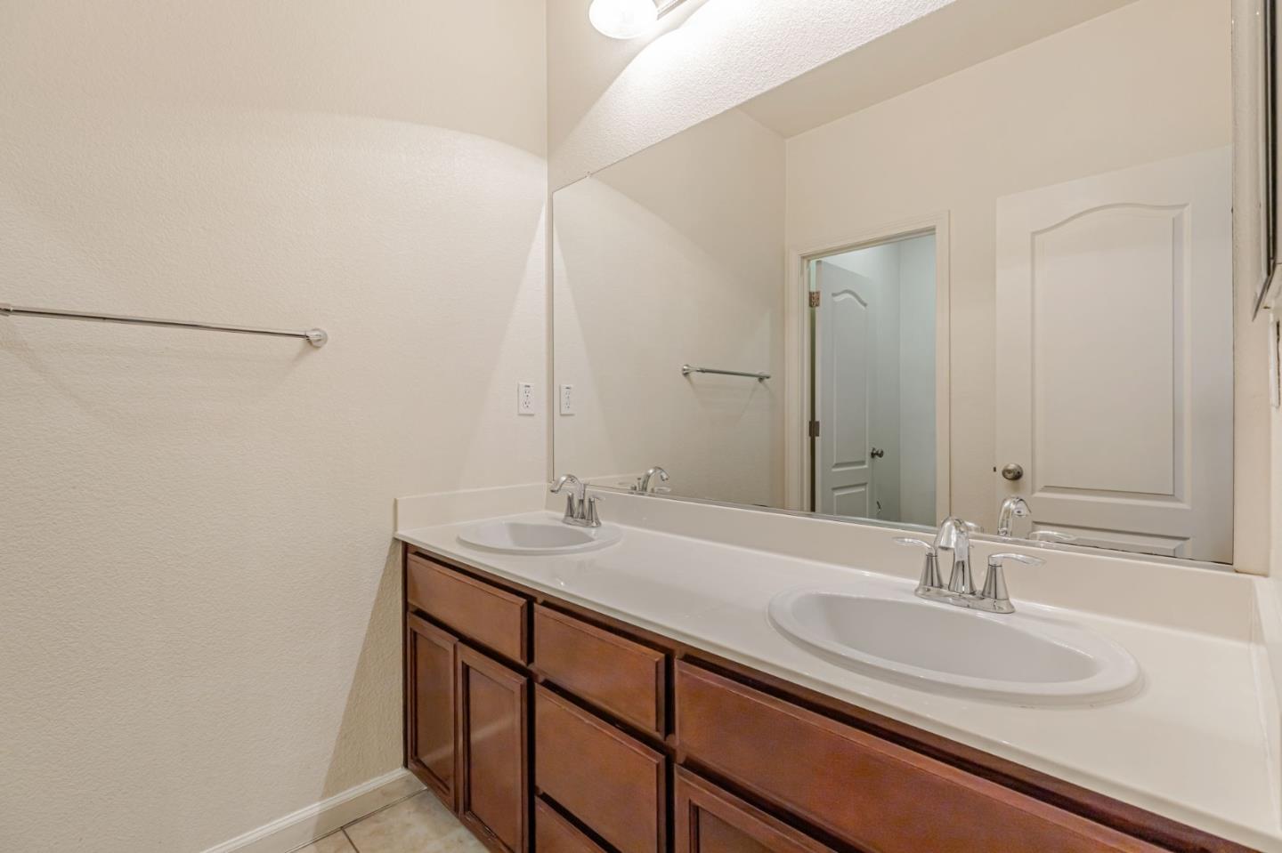 Detail Gallery Image 24 of 36 For 3760 Mirtoon Sea Ave, Sacramento,  CA 95834 - 4 Beds | 3 Baths