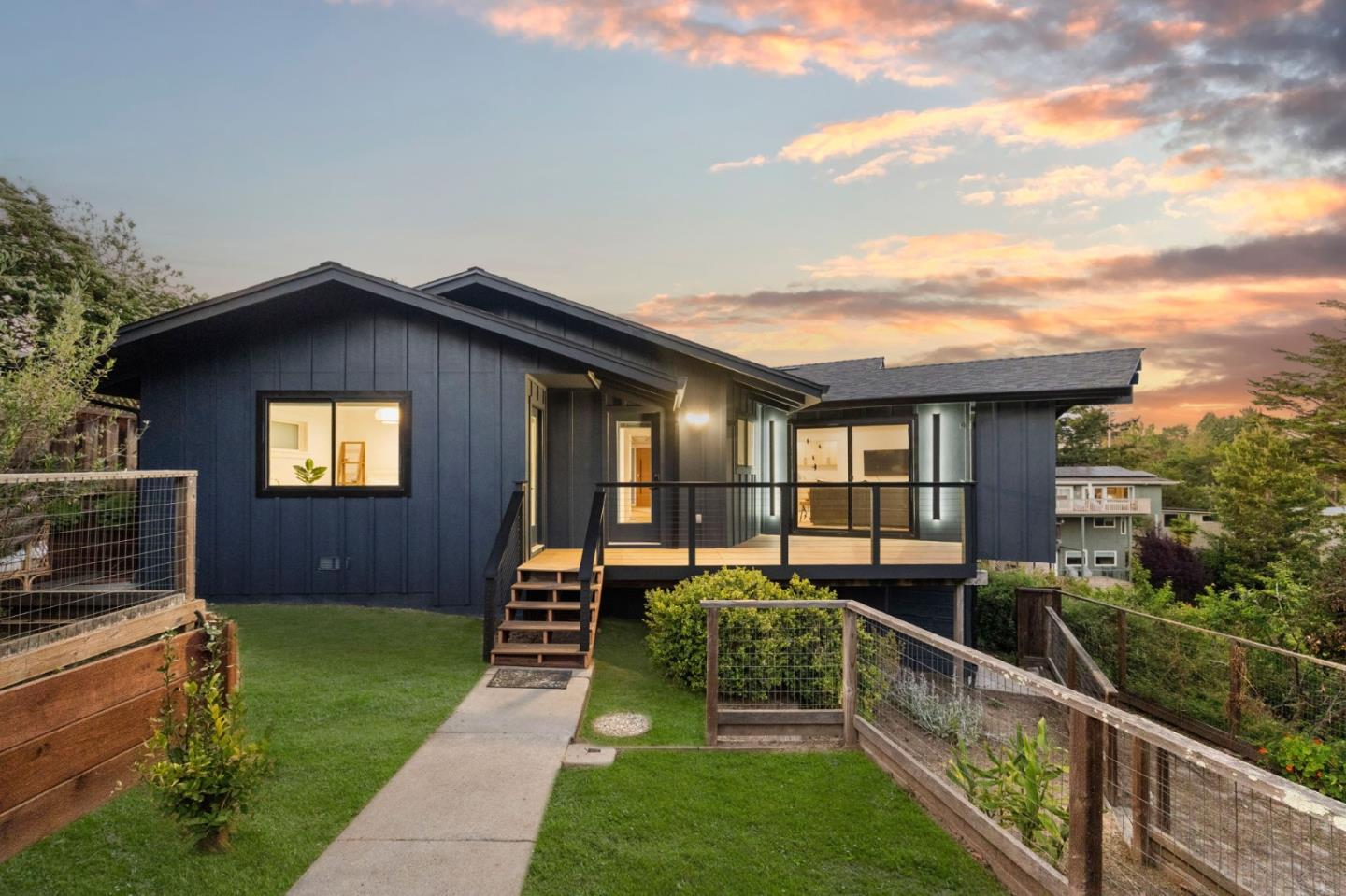 Detail Gallery Image 3 of 68 For 3628 Stance Ave, Soquel,  CA 95073 - 2 Beds | 1/1 Baths