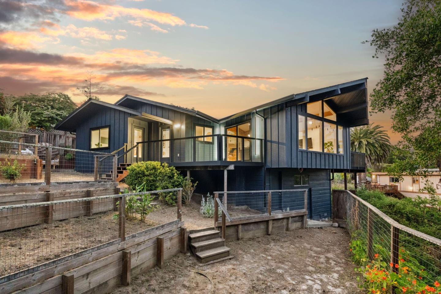 Detail Gallery Image 37 of 68 For 3628 Stance Ave, Soquel,  CA 95073 - 2 Beds | 1/1 Baths