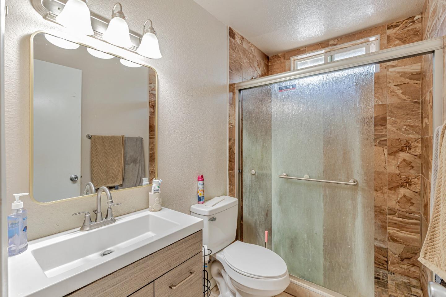 Detail Gallery Image 14 of 27 For 8180 Forest St, Gilroy,  CA 95020 - 3 Beds | 2 Baths