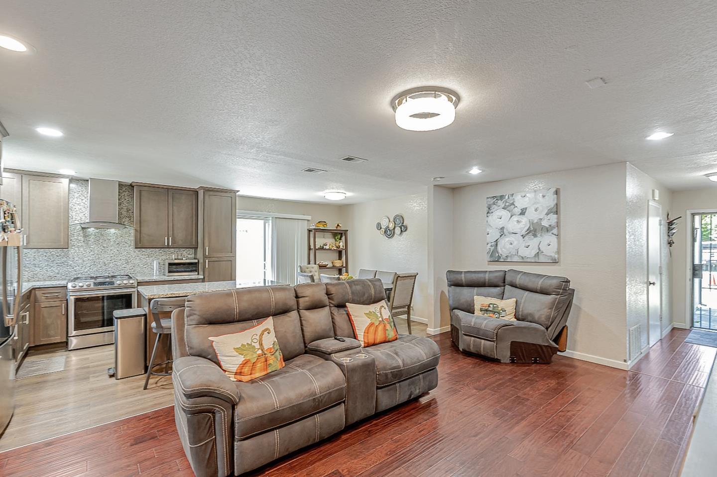 Detail Gallery Image 25 of 27 For 8180 Forest St, Gilroy,  CA 95020 - 3 Beds | 2 Baths