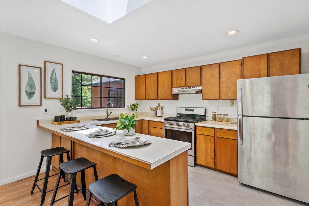 Detail Gallery Image 14 of 44 For 1116 Lakeside Dr, Felton,  CA 95018 - 3 Beds | 2 Baths