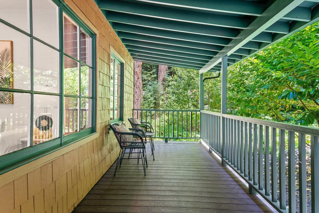 Detail Gallery Image 3 of 44 For 1116 Lakeside Dr, Felton,  CA 95018 - 3 Beds | 2 Baths