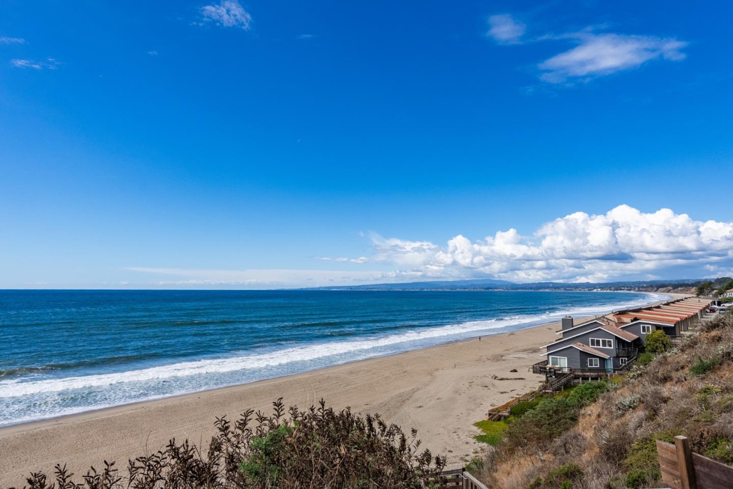 Detail Gallery Image 4 of 58 For 485 Canon Del Sol Dr, Watsonville,  CA 95076 - 3 Beds | 2/1 Baths