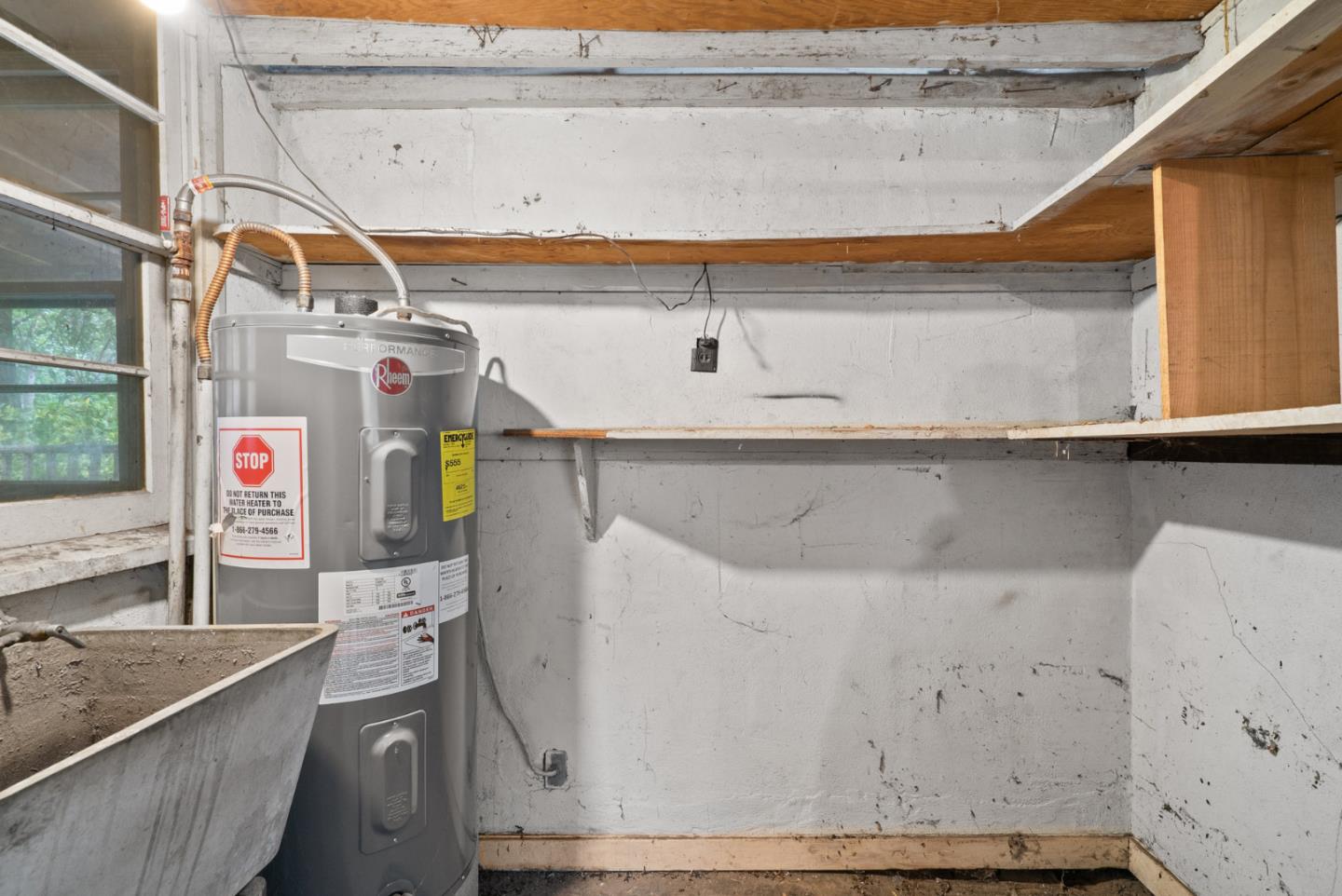 Detail Gallery Image 25 of 39 For 294 Ice Cream Grade, Santa Cruz,  CA 95060 - 2 Beds | 1 Baths