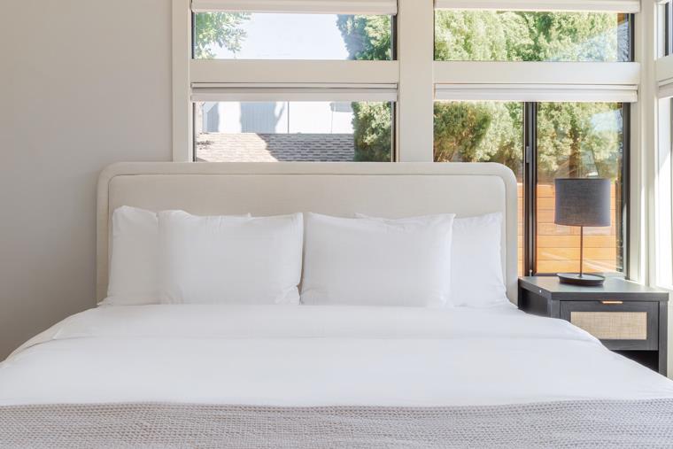 Detail Gallery Image 105 of 139 For 251 Middlefield Rd, Palo Alto,  CA 94301 - – Beds | – Baths