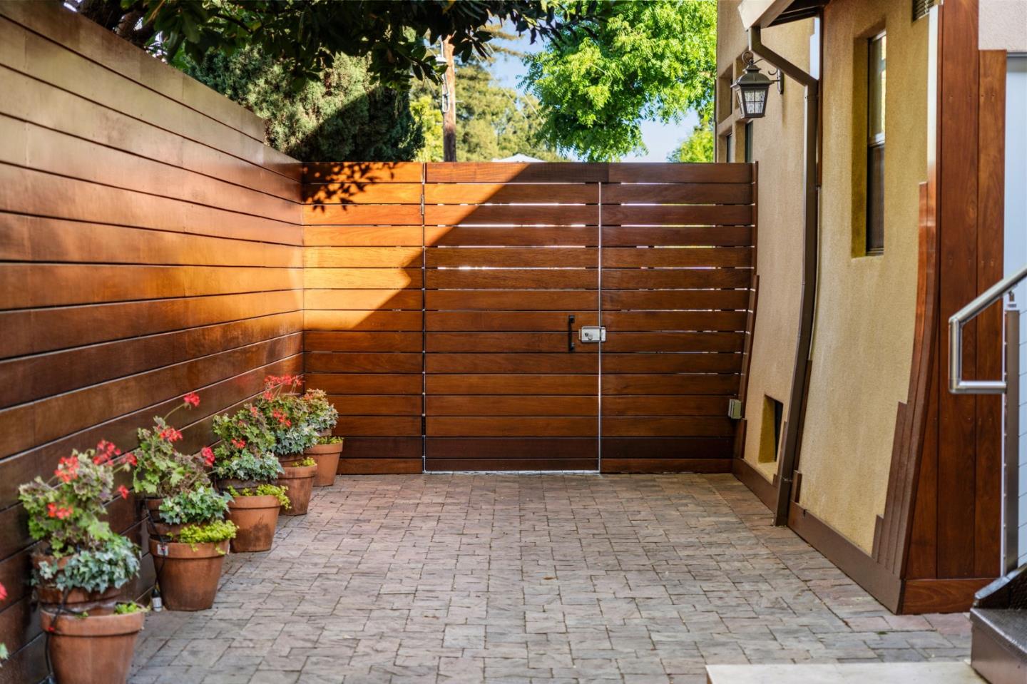 Detail Gallery Image 15 of 139 For 251 Middlefield Rd, Palo Alto,  CA 94301 - – Beds | – Baths