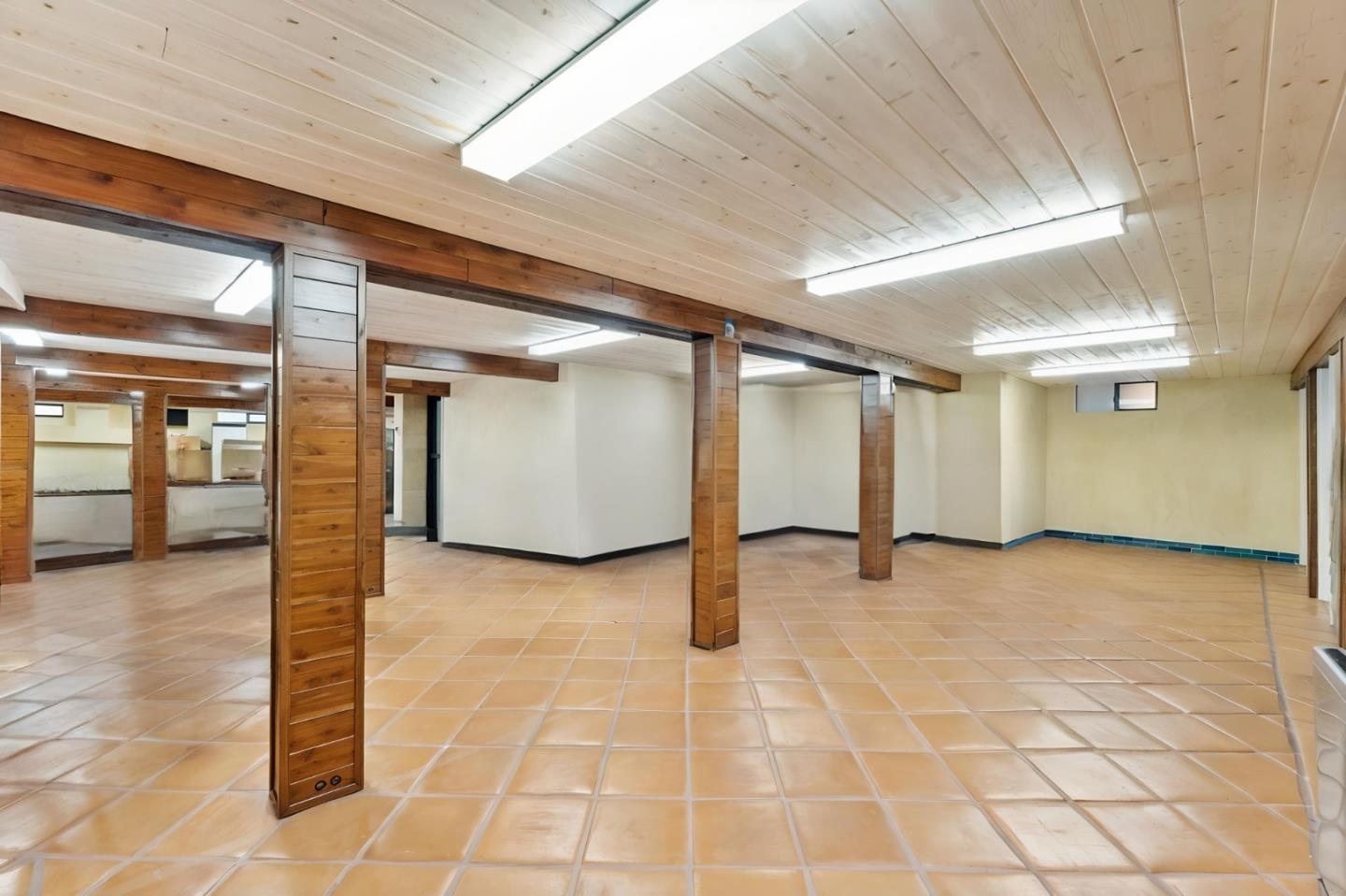 Detail Gallery Image 40 of 139 For 251 Middlefield Rd, Palo Alto,  CA 94301 - – Beds | – Baths